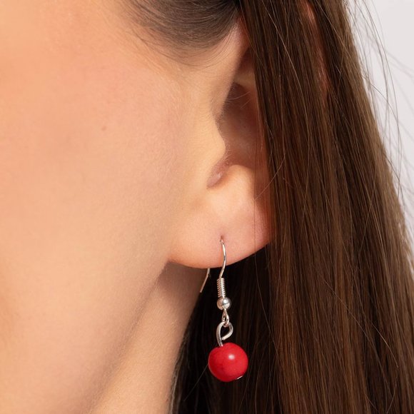 Sandstone Stroll - Red Necklace - Picture 3 of 3